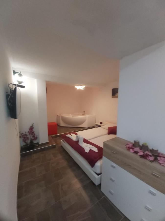 Rooms Panda Maribor Exterior foto